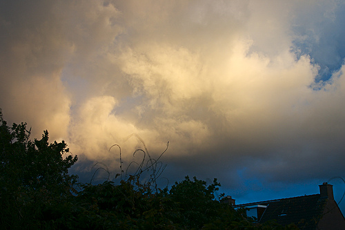 Almere regenwolk Almere regenwolk